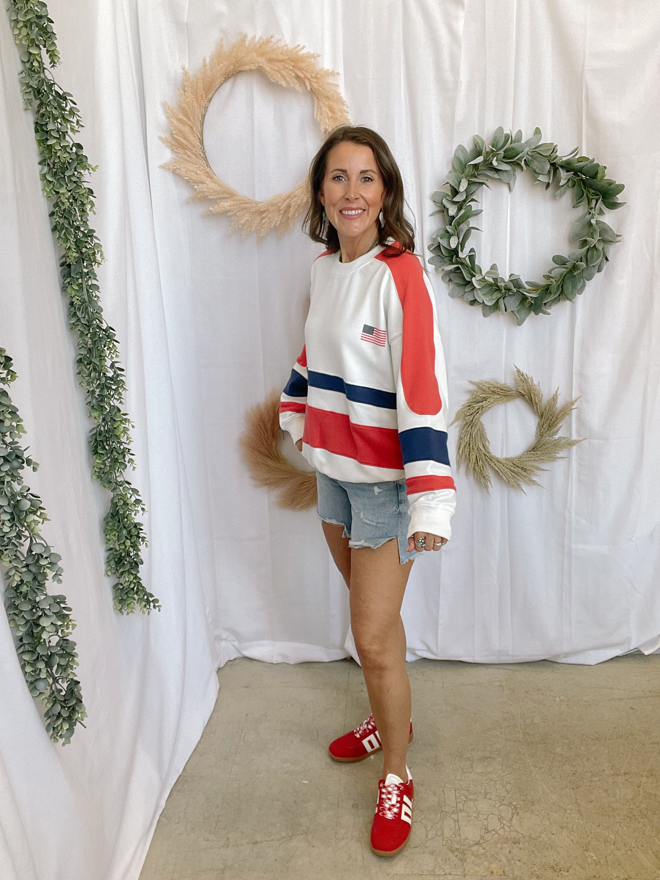 USA Crewneck Color Block Sweatshirt-Sweatshirts-lelis-The Silo Boutique, Women's Fashion Boutique Located in Warren and Grand Forks North Dakota
