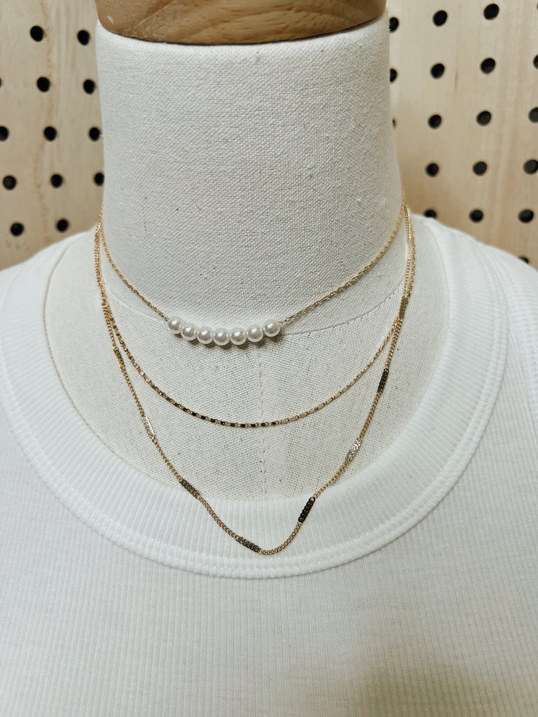 Gold and Pearl Mix Layered Necklace-Necklaces-Fame-The Silo Boutique, Women's Fashion Boutique Located in Warren and Grand Forks North Dakota