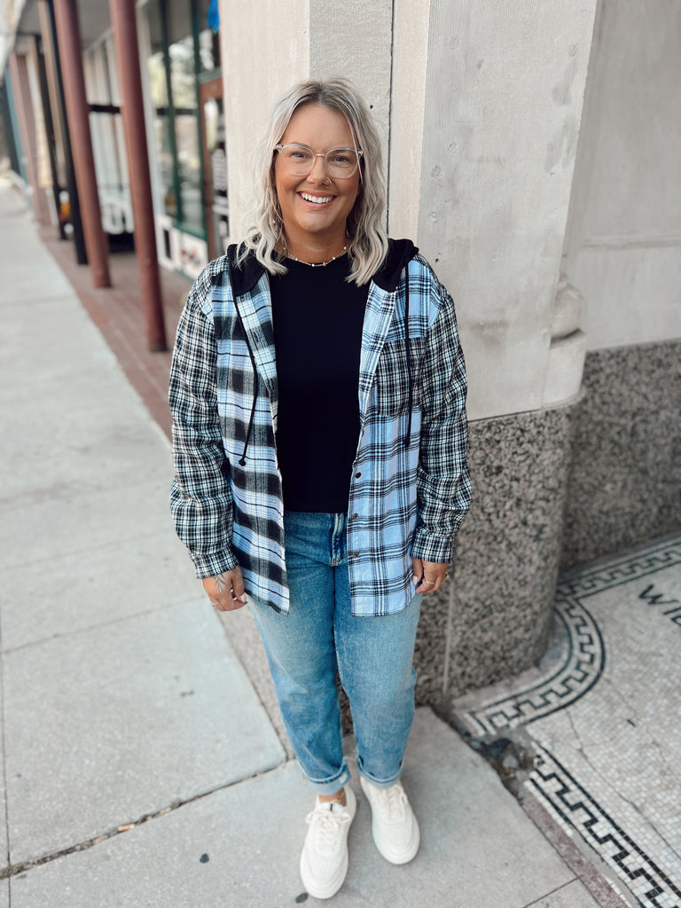 Black and White Hooded Plaid Top-top-Doe and Rae-The Silo Boutique, Women's Fashion Boutique Located in Warren and Grand Forks North Dakota