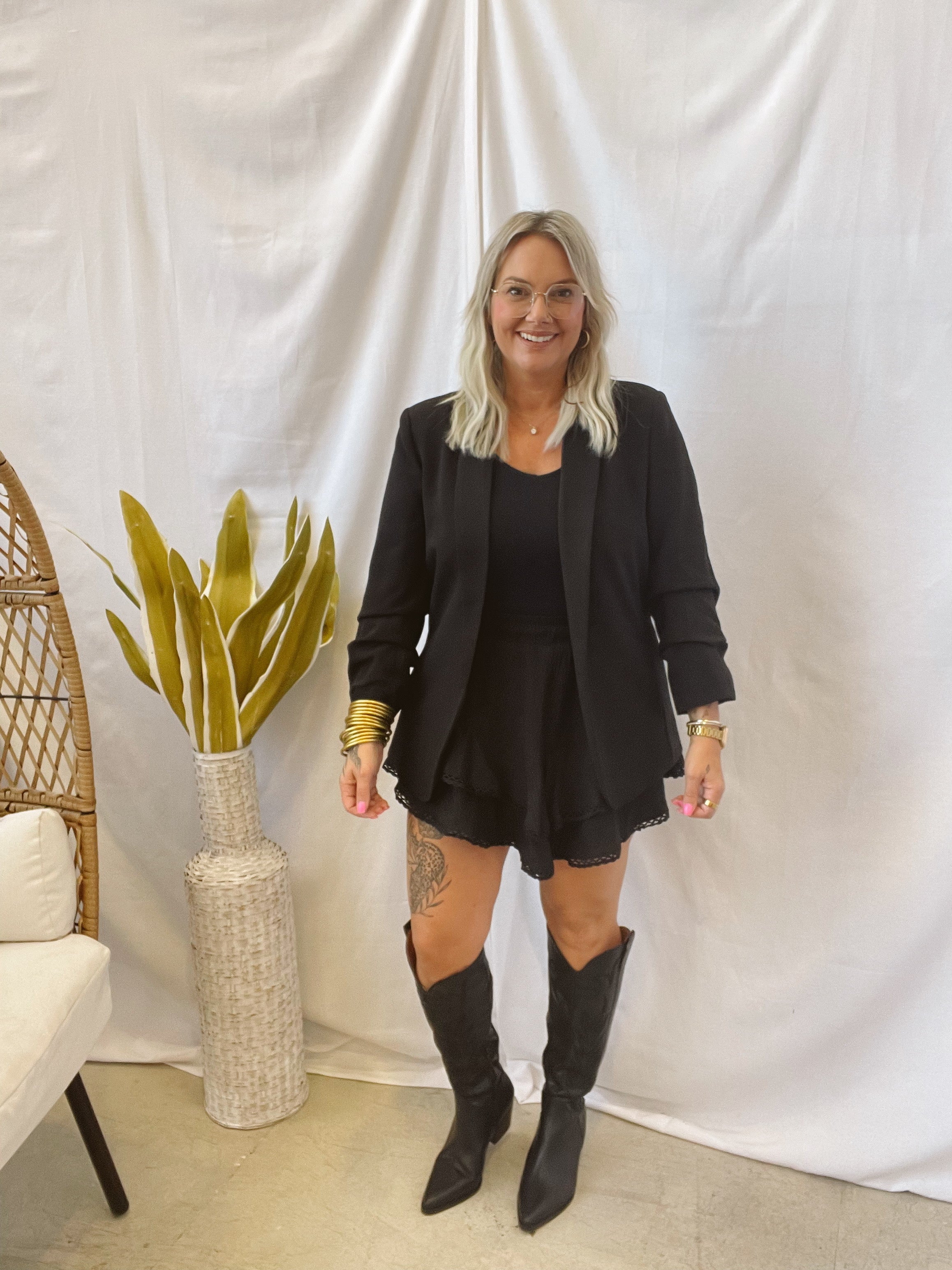 Classic Black Blazer-Blazers-eesome-The Silo Boutique, Women's Fashion Boutique Located in Warren and Grand Forks North Dakota