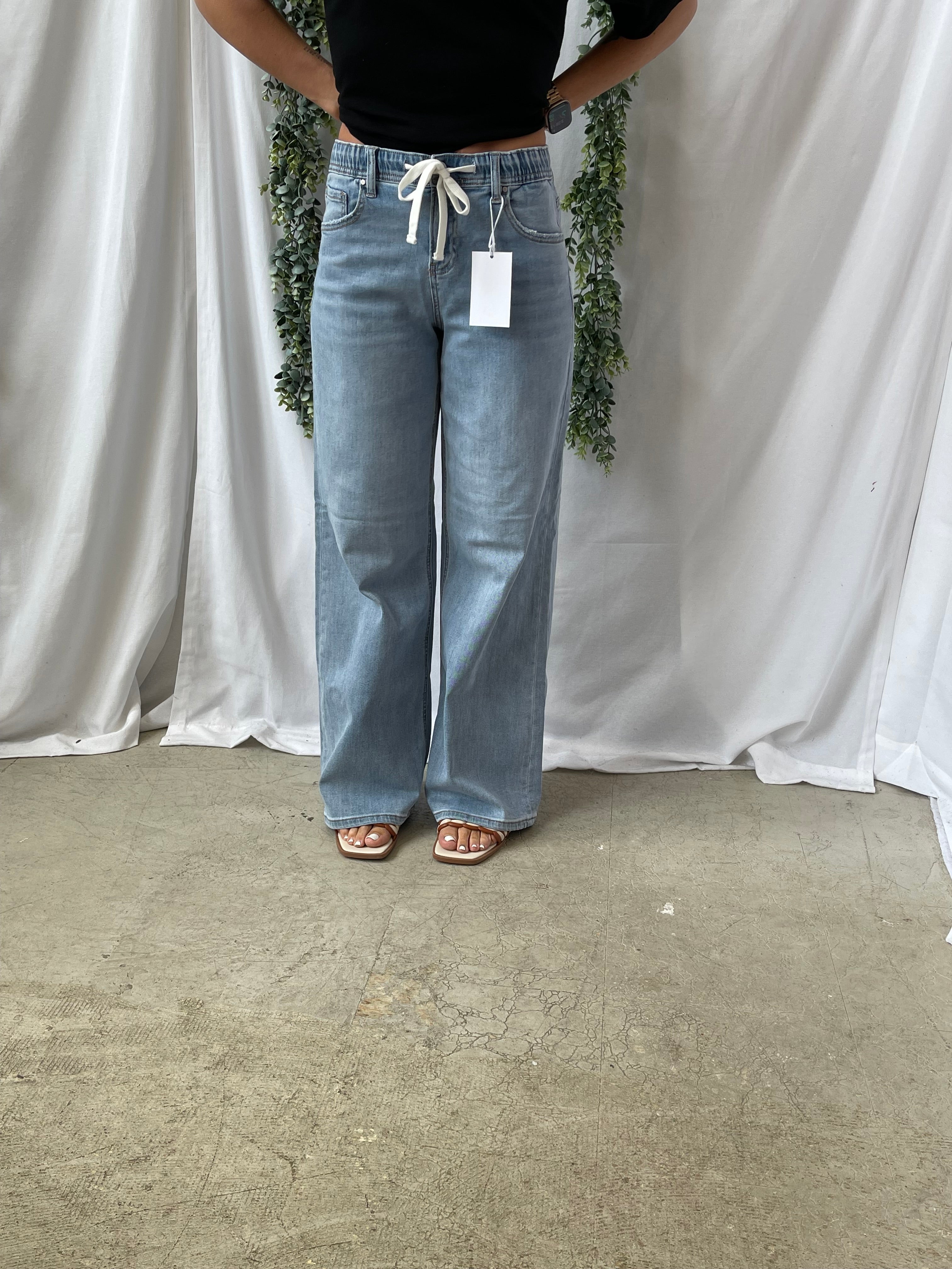 Risen Slouchy Wide Leg Drawstring Jeans-Jeans-risen-The Silo Boutique, Women's Fashion Boutique Located in Warren and Grand Forks North Dakota