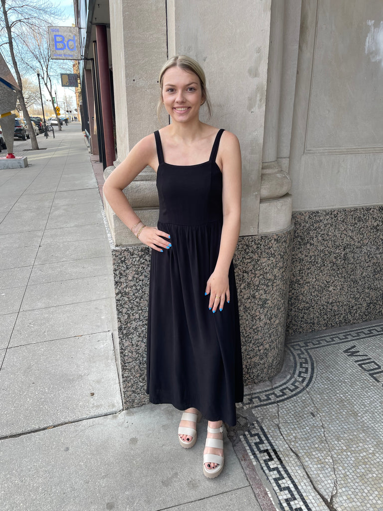 Breezy Black Smocked Dress-Dresses-be cool-The Silo Boutique, Women's Fashion Boutique Located in Warren and Grand Forks North Dakota
