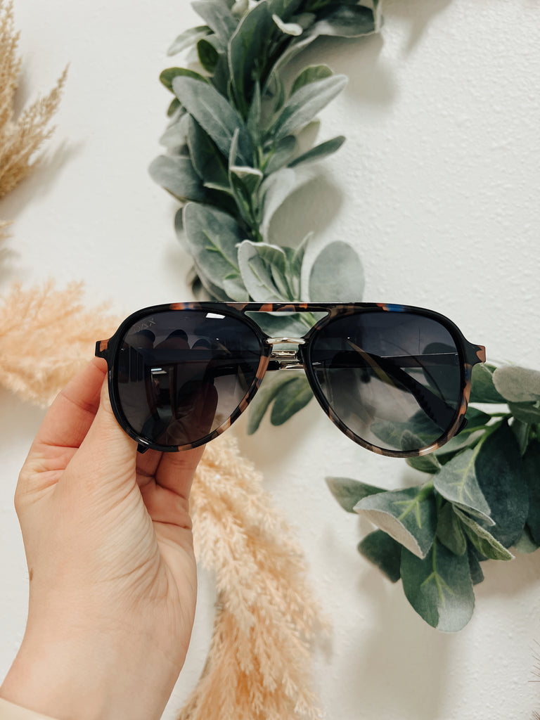 Dax Earhart Marble Sunglasses-Sunglasses-dax-The Silo Boutique, Women's Fashion Boutique Located in Warren and Grand Forks North Dakota