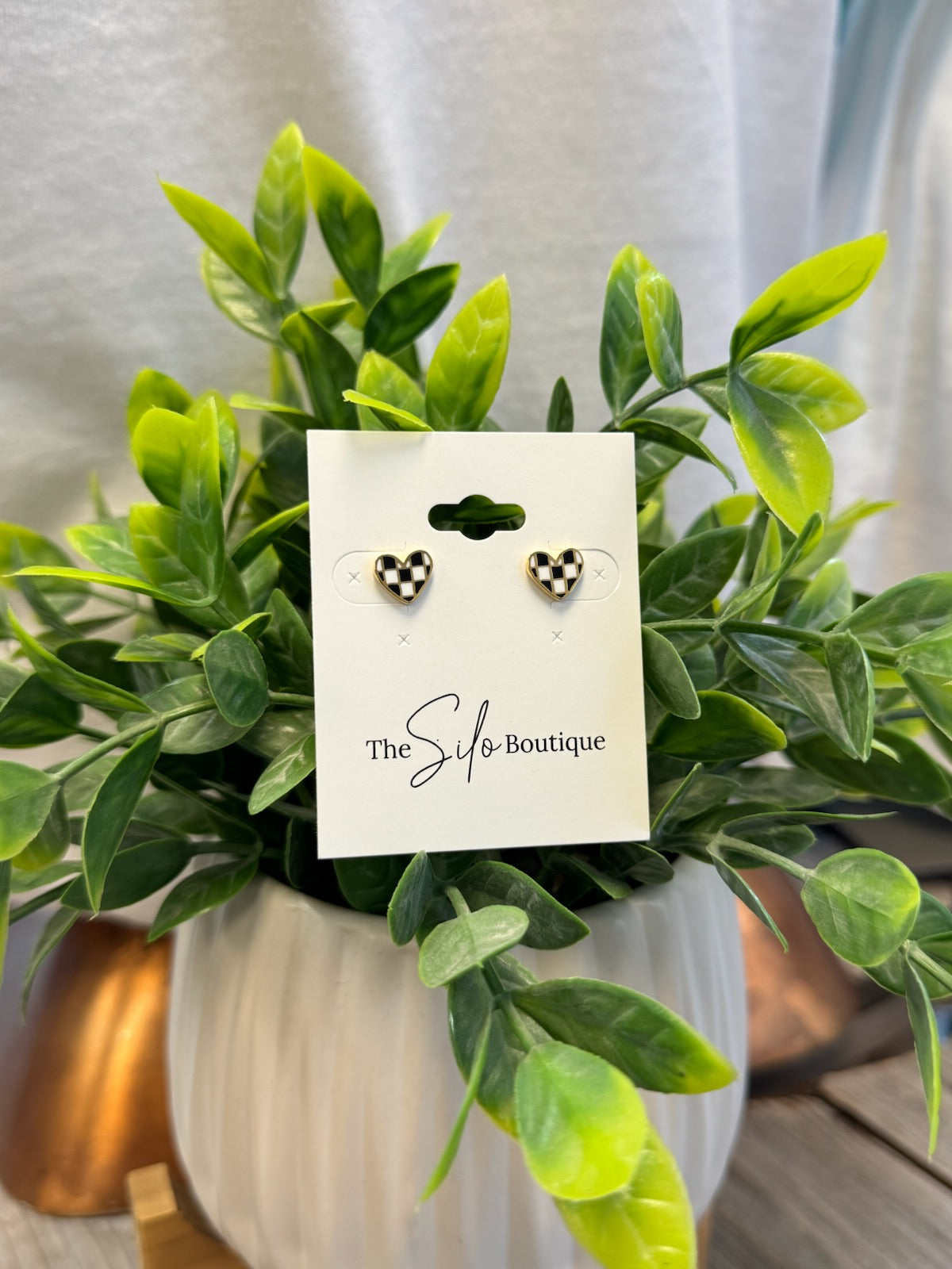 Checkered Heart Earrings-Earrings-Fame-The Silo Boutique, Women's Fashion Boutique Located in Warren and Grand Forks North Dakota