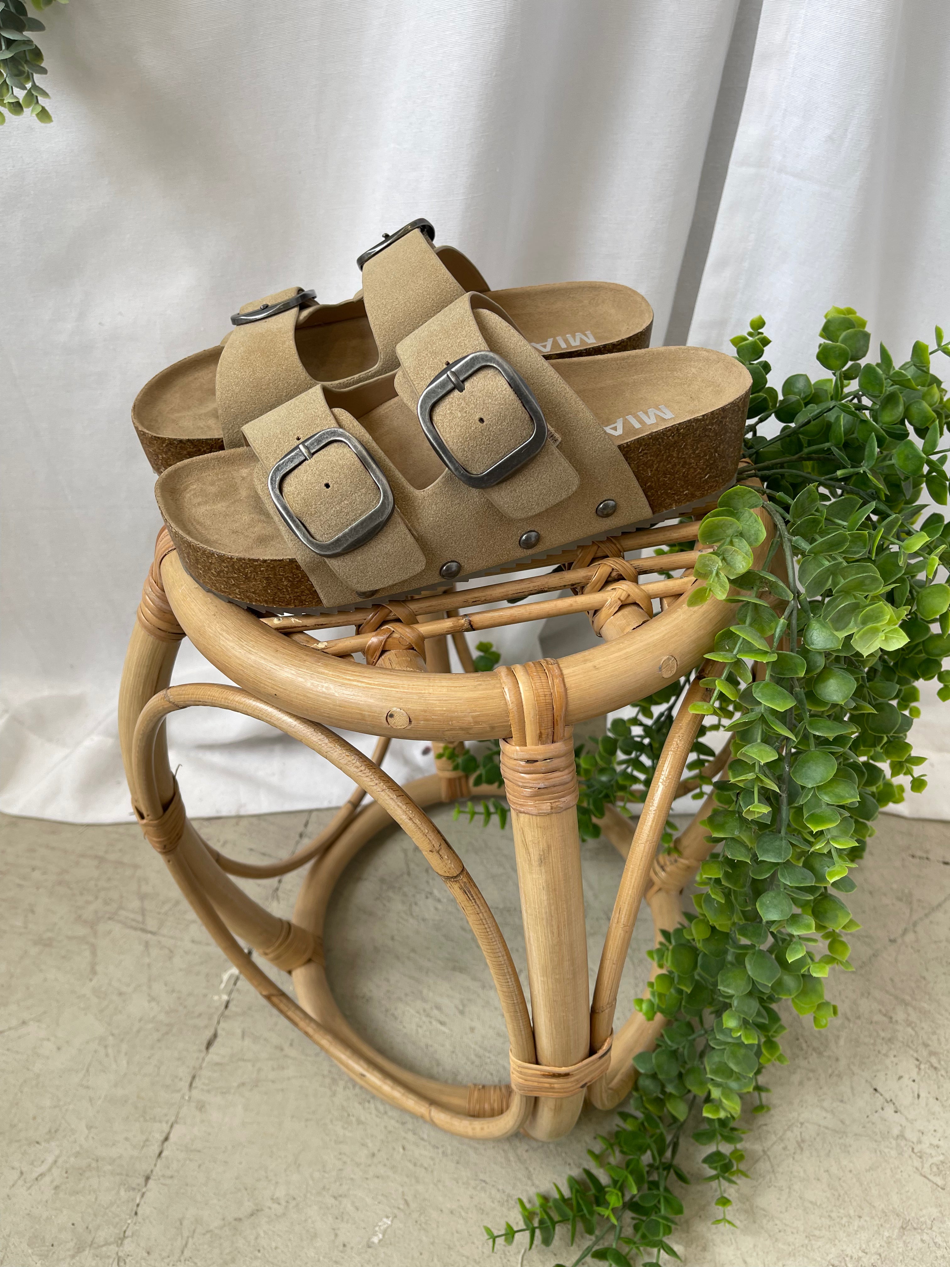 MIA Quianna Sandal-Sand-Sandals-MIA-The Silo Boutique, Women's Fashion Boutique Located in Warren and Grand Forks North Dakota
