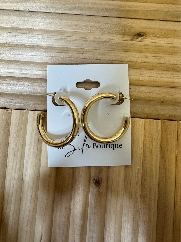 Splendid Gold Perfect Hoops-earrings-splendid iris-The Silo Boutique, Women's Fashion Boutique Located in Warren and Grand Forks North Dakota