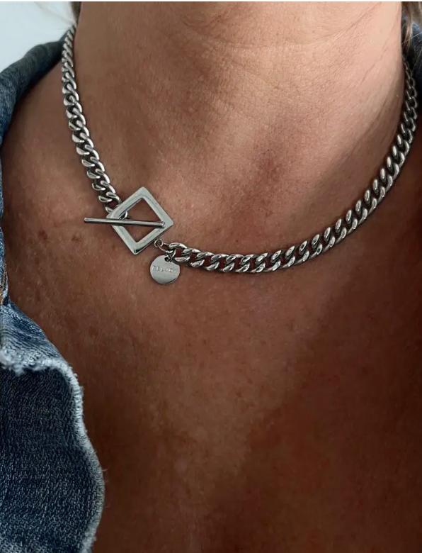 Beljoy Maeve Cuban Chain Necklace-Necklaces-beljoy-The Silo Boutique, Women's Fashion Boutique Located in Warren and Grand Forks North Dakota