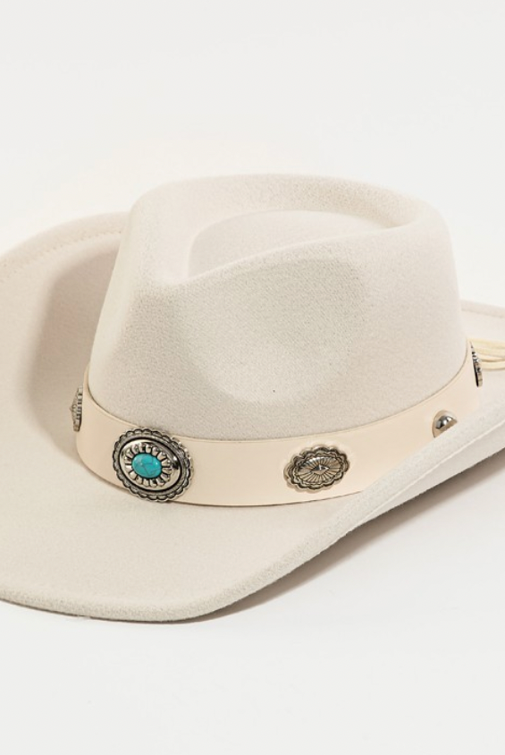 Ivory Boho Disc Strap Cowboy Hat-Hats-Fame-The Silo Boutique, Women's Fashion Boutique Located in Warren and Grand Forks North Dakota