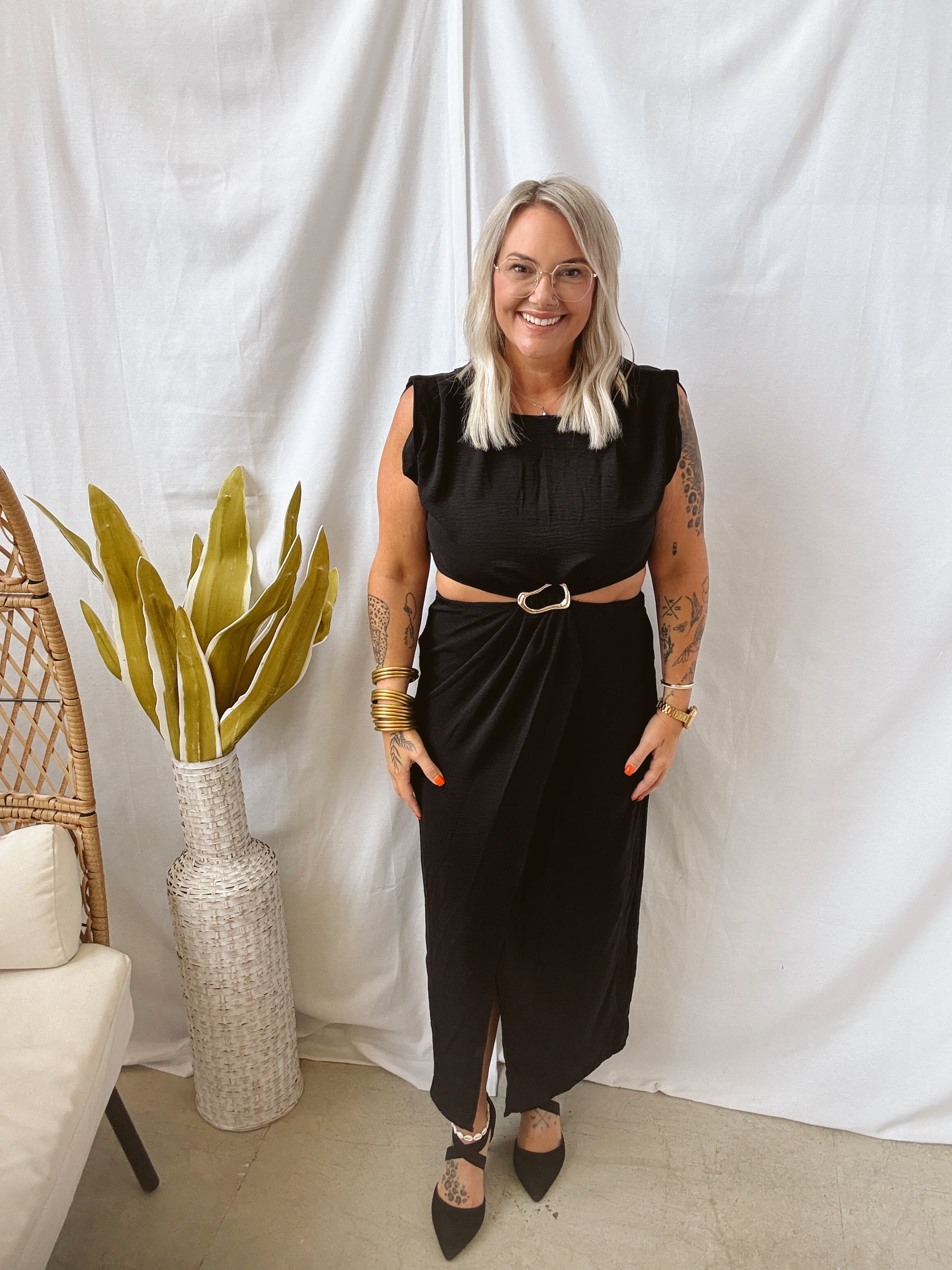 Black Cut Out Dress-Dresses-sunday-The Silo Boutique, Women's Fashion Boutique Located in Warren and Grand Forks North Dakota