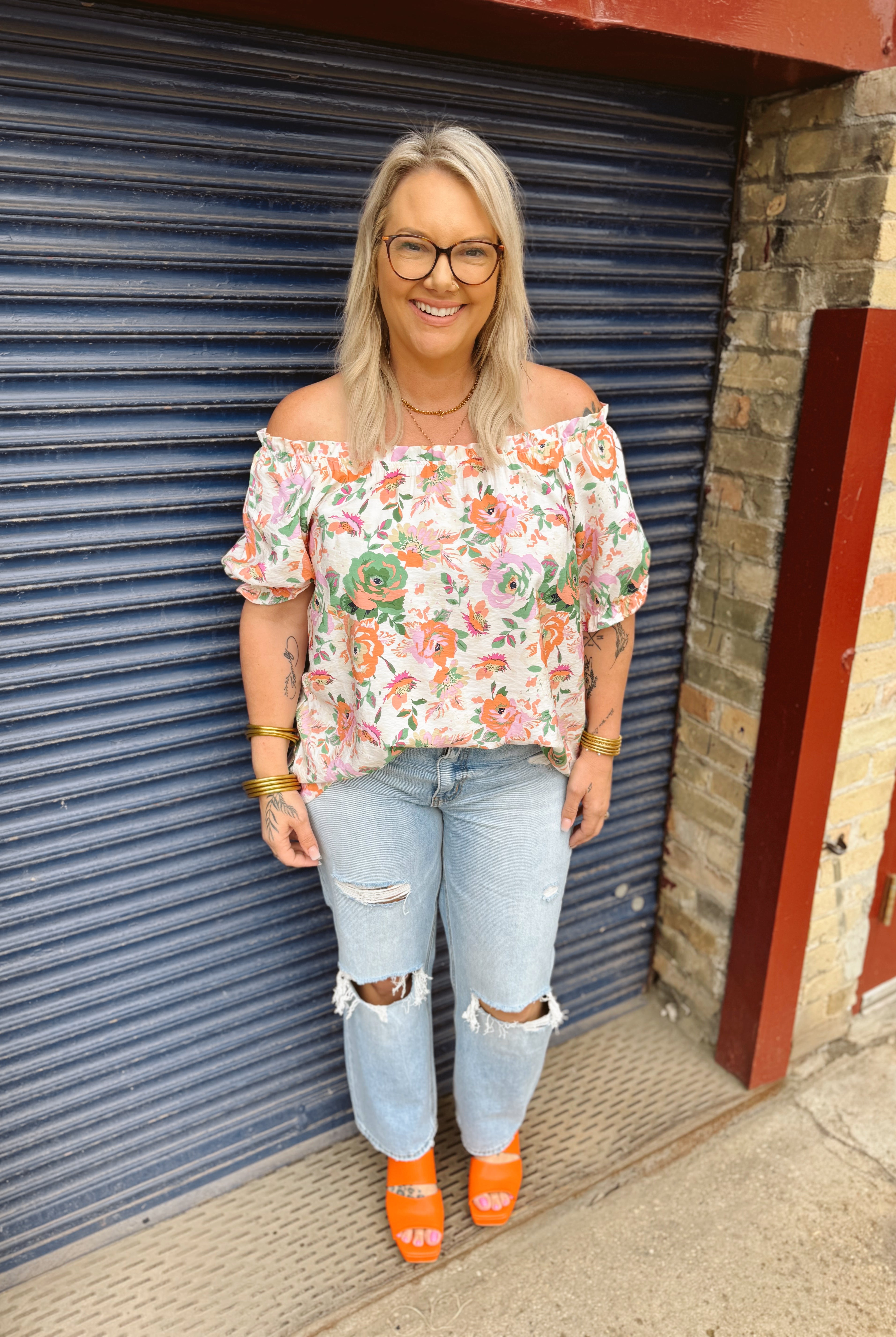 Floral Printed Top with Optional Off-Shoulder-Short Sleeve Tops-les amis-The Silo Boutique, Women's Fashion Boutique Located in Warren and Grand Forks North Dakota