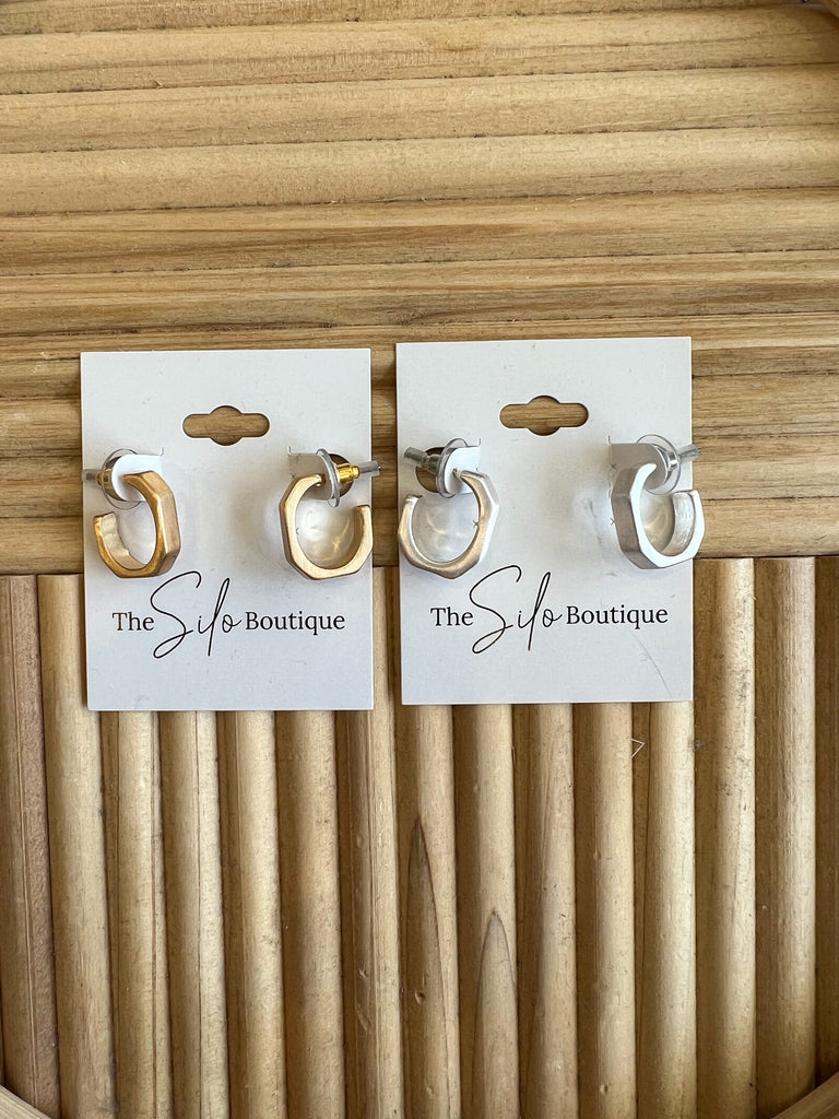 Mini Geo Square Hoop-earrings-Fame-The Silo Boutique, Women's Fashion Boutique Located in Warren and Grand Forks North Dakota