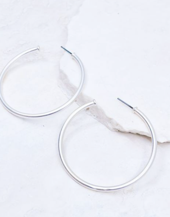 Seoula Hoop Earrings-Earrings-southern seoul-The Silo Boutique, Women's Fashion Boutique Located in Warren and Grand Forks North Dakota
