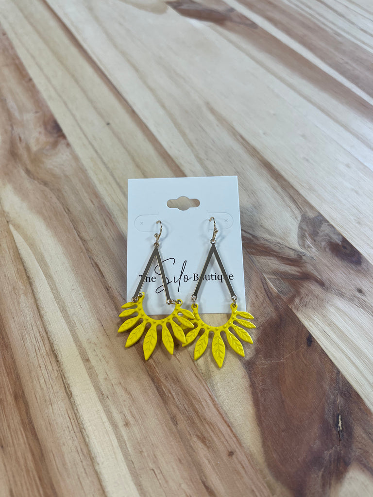 Glam Yellow Gold Earrings-Earrings-so hot-The Silo Boutique, Women's Fashion Boutique Located in Warren and Grand Forks North Dakota